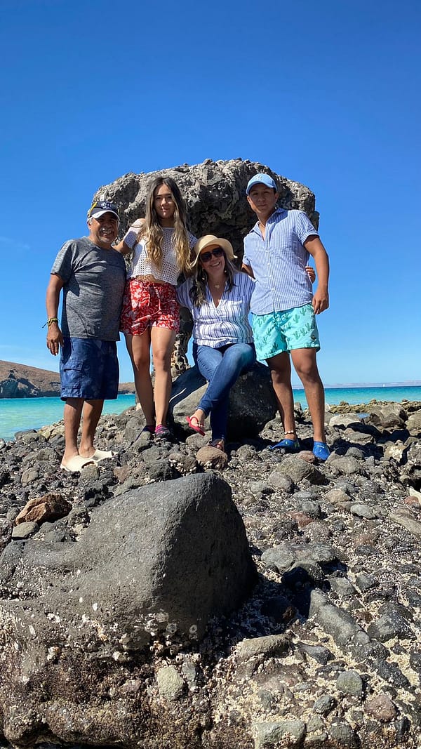 Tour a Playa Balandra desde Los Cabos. Tour a Playa Balandra desde Los Cabos.