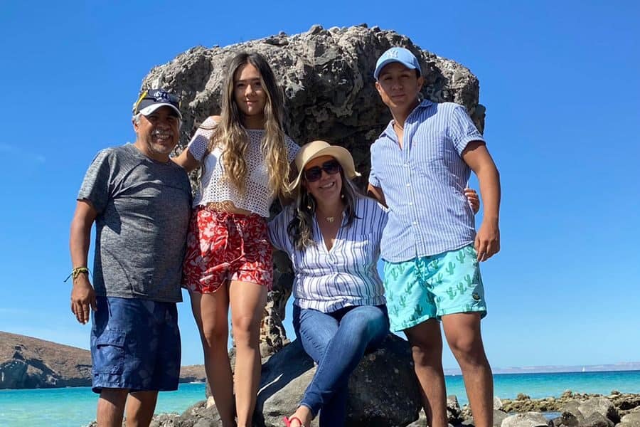 Tour a Playa Balandra desde Los Cabos.